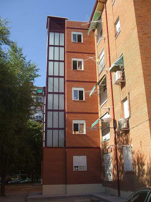 Ascensores exteriores en Madrid Gando