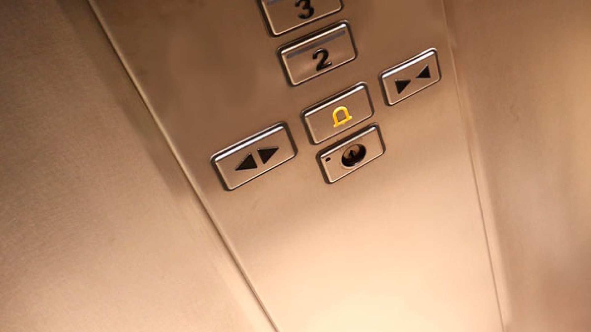 Mejora la accesibilidad de tu vivienda con un ascensor unifamiliar