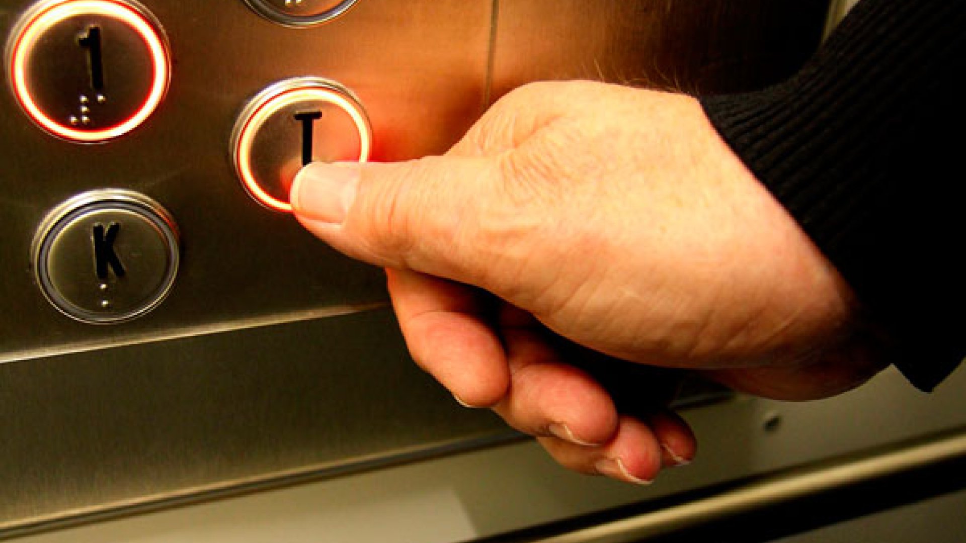 Características principales de los ascensores accesibles