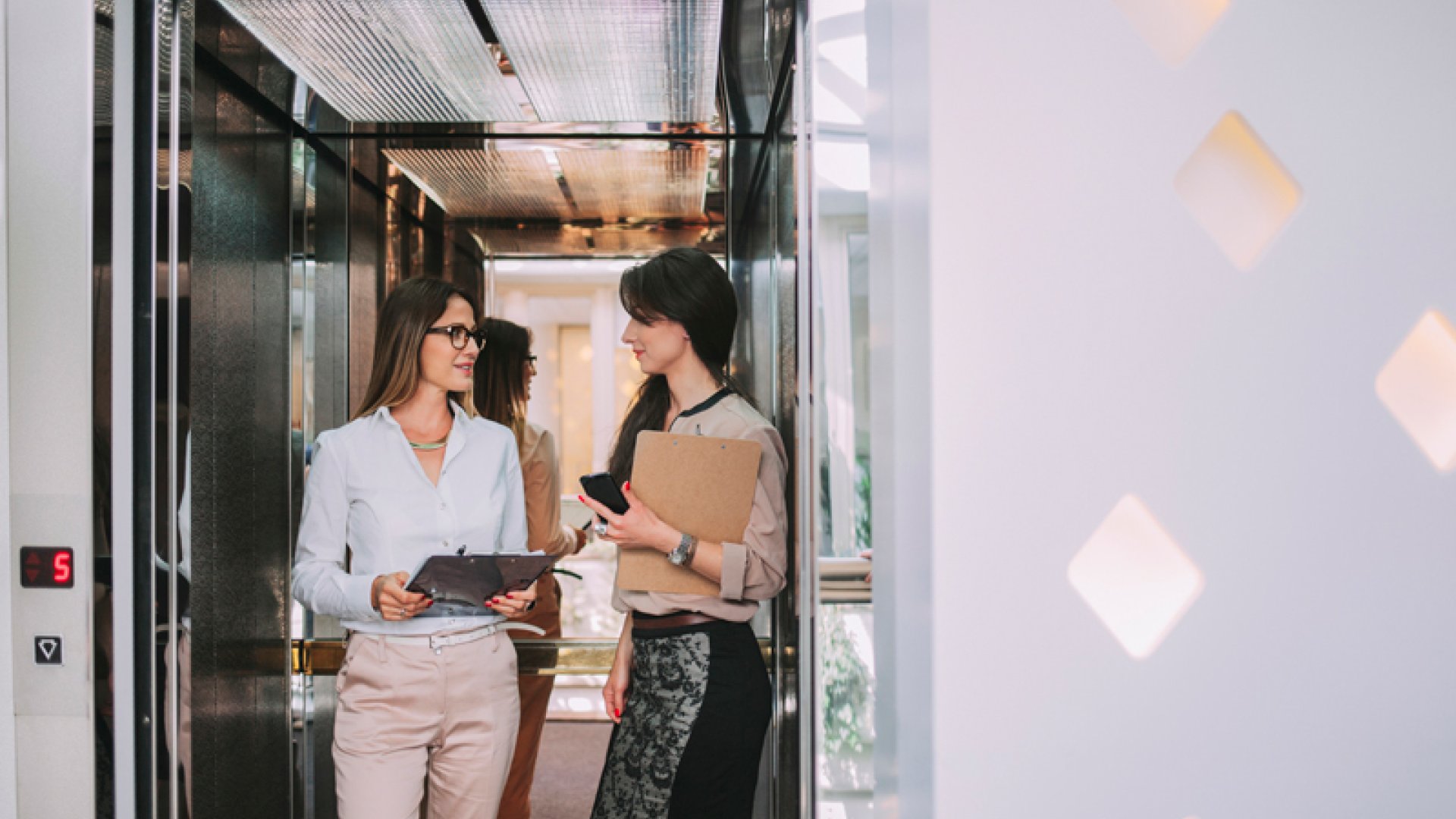 Por qué no usar un ascensor en caso de incendio